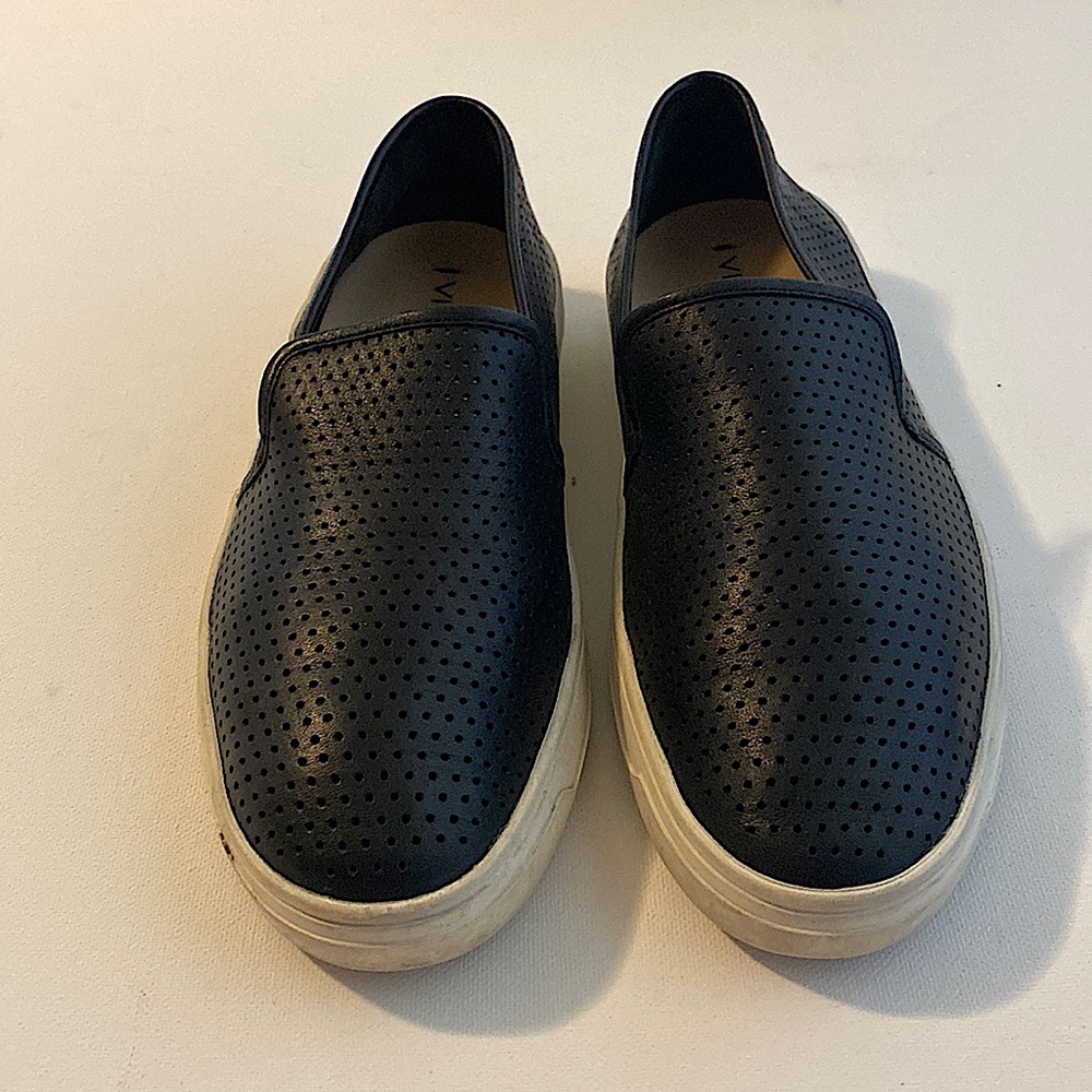 Via Spiga Woman’s Size 6 Tennis Shoe